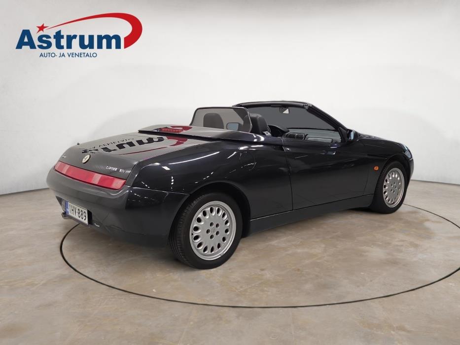 Alfa Romeo Spider 1998