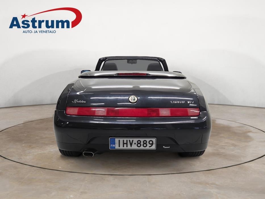 Alfa Romeo Spider 1998