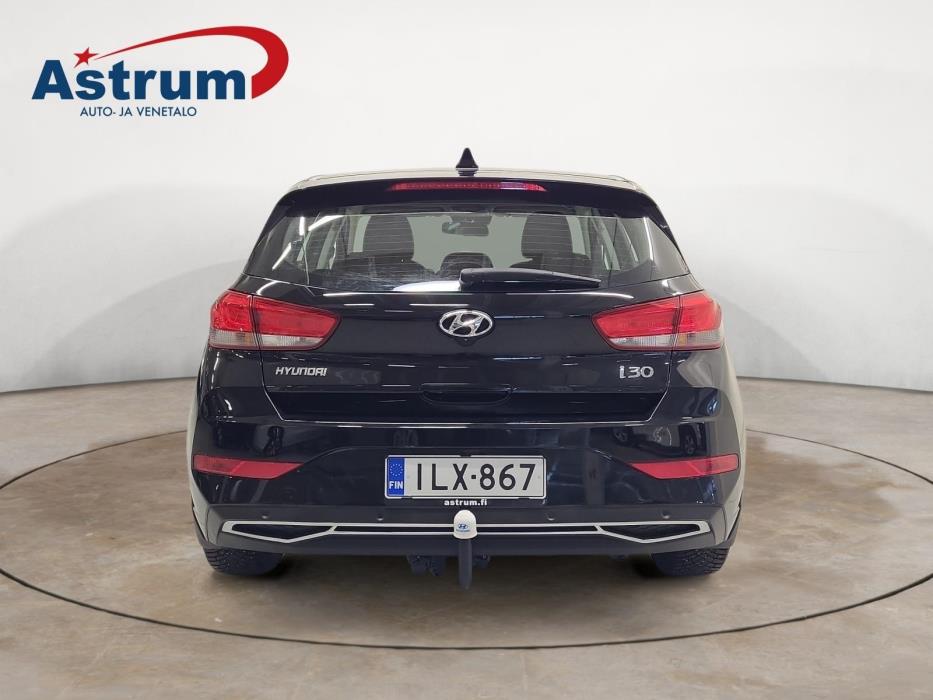 HYUNDAI i30 Hatchback 2023