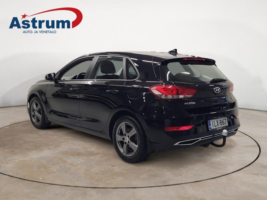 HYUNDAI i30 Hatchback 2023