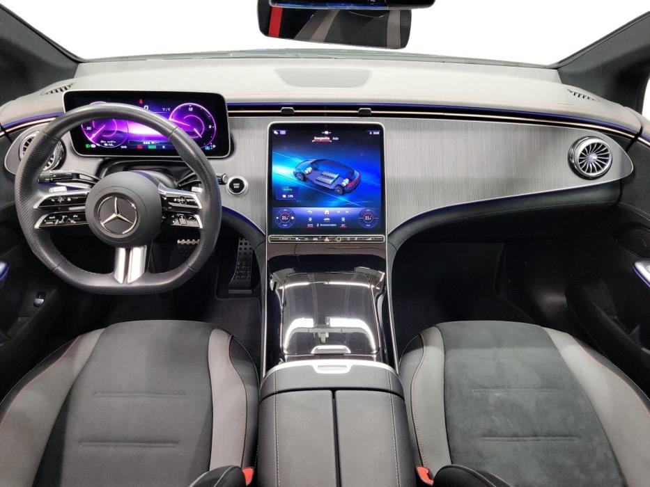 MERCEDES-BENZ EQE 2024