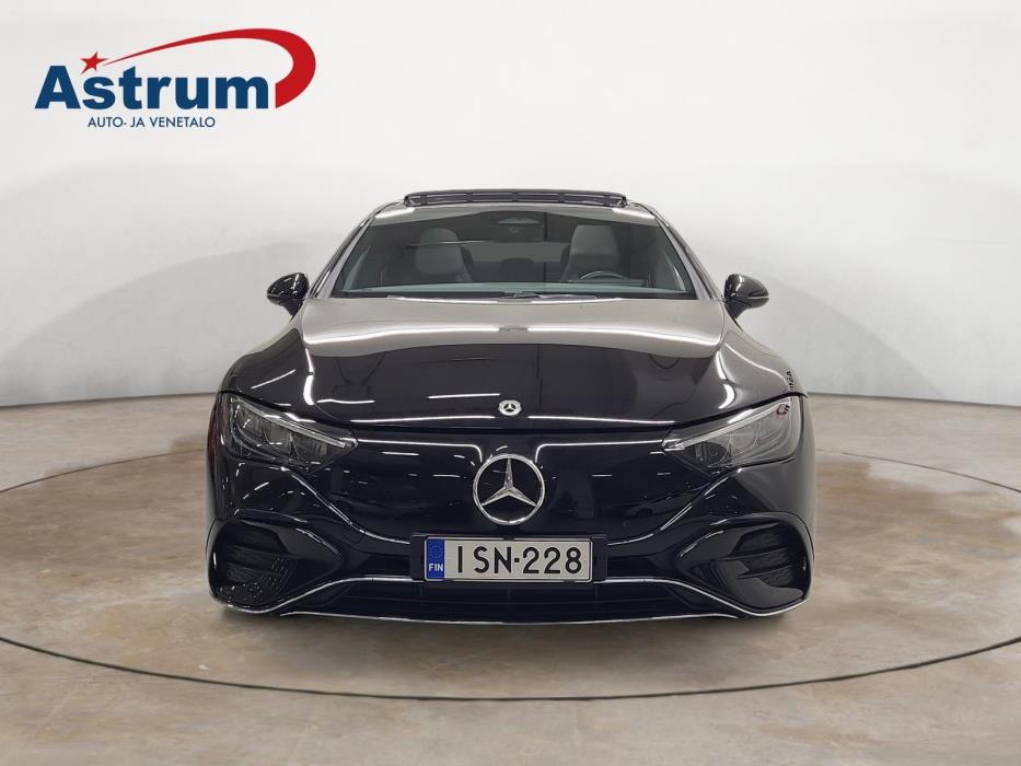 MERCEDES-BENZ EQE 2024