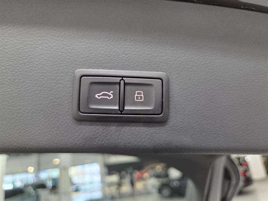 AUDI A6 2015