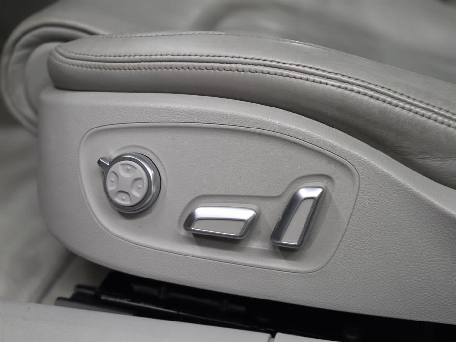 AUDI A6 2015