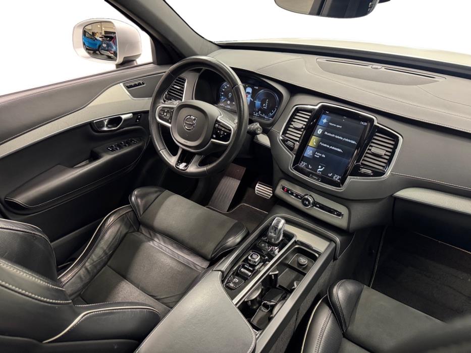 VOLVO XC90 2019