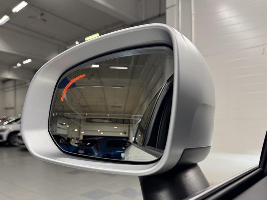 VOLVO XC90 2019