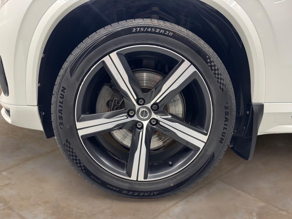 VOLVO XC90 2019
