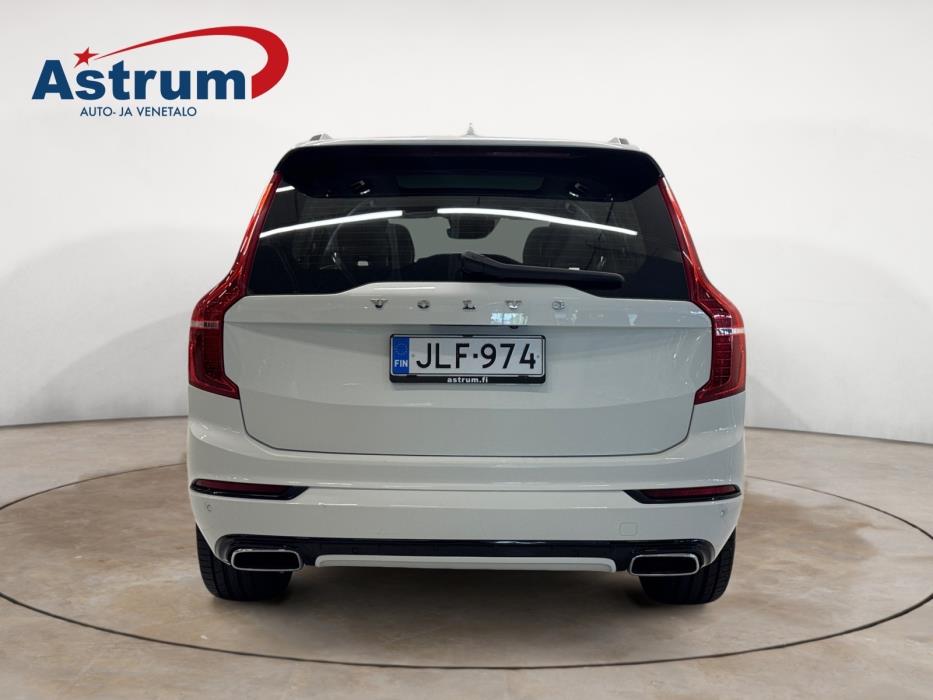 VOLVO XC90 2019