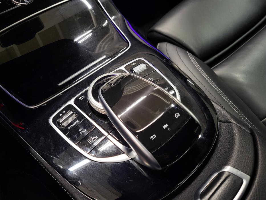 MERCEDES-BENZ E 2016