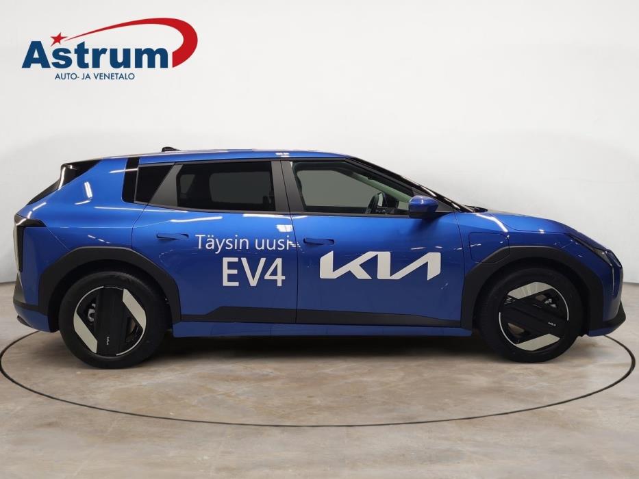 Kia EV4 2025