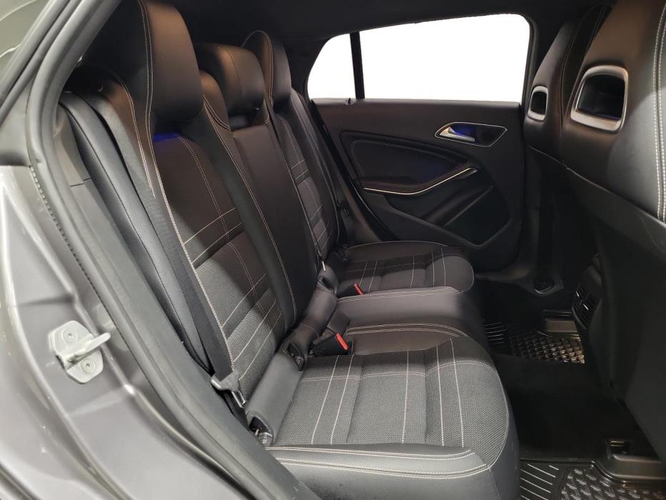 Mercedes-Benz CLA 2016