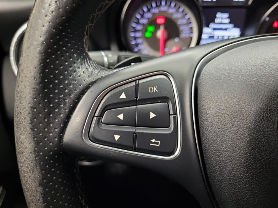 Mercedes-Benz CLA 2016