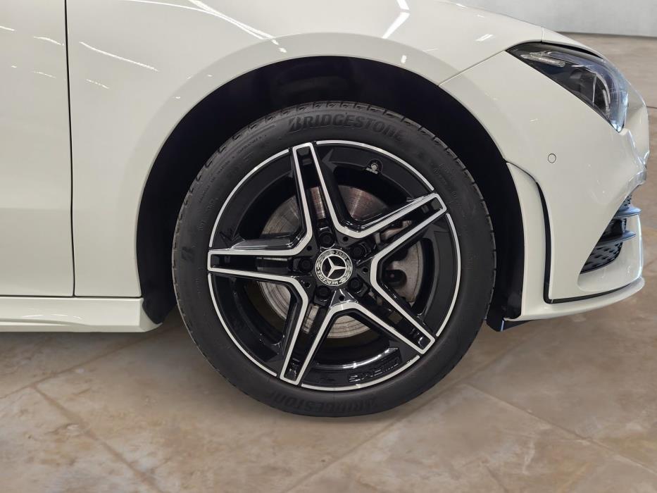 MERCEDES-BENZ CLA 2023