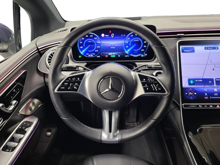 MERCEDES-BENZ EQE 2023