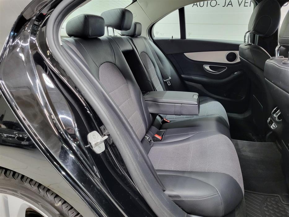 MERCEDES-BENZ C 2015