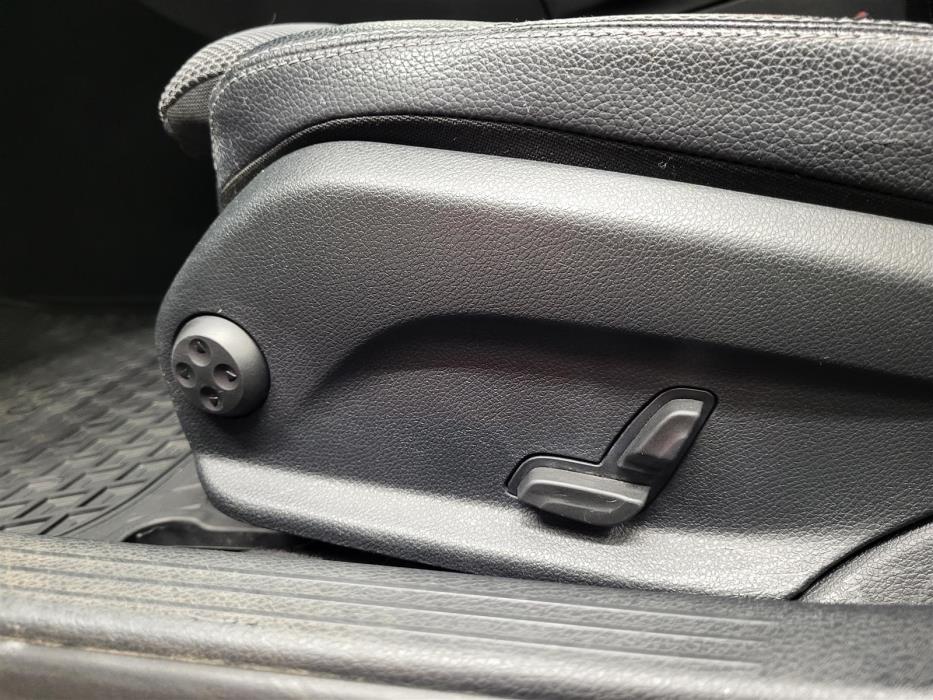 MERCEDES-BENZ C 2015