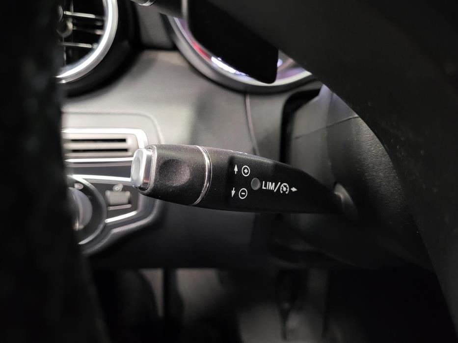 MERCEDES-BENZ C 2015