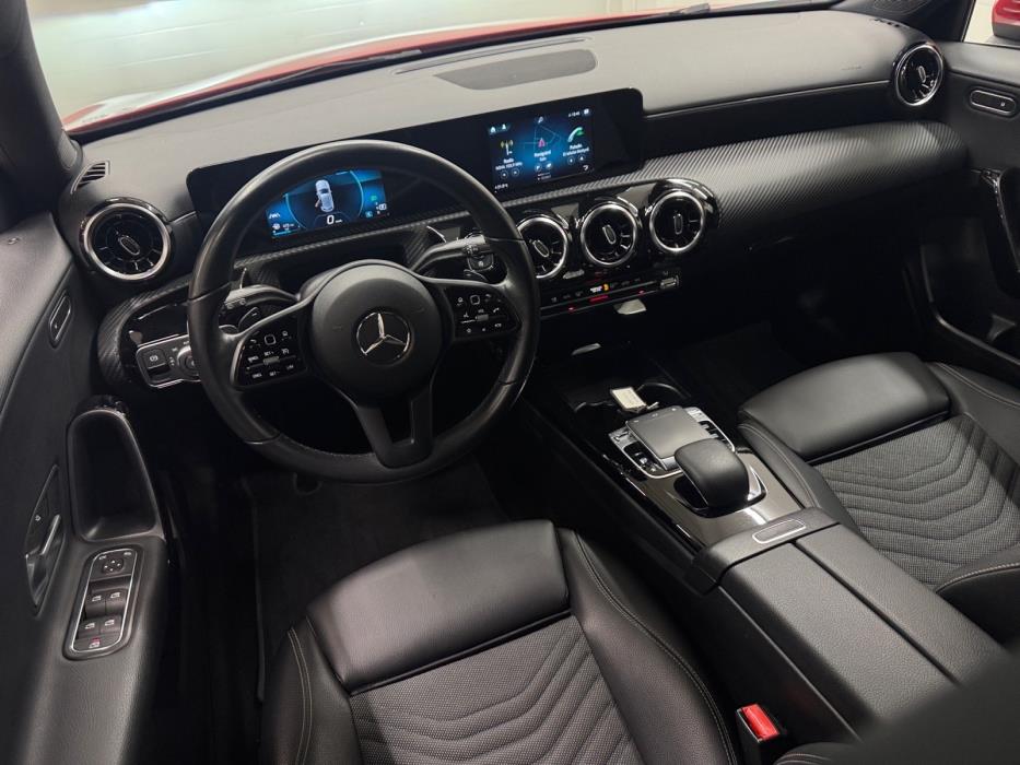 MERCEDES-BENZ A 2018