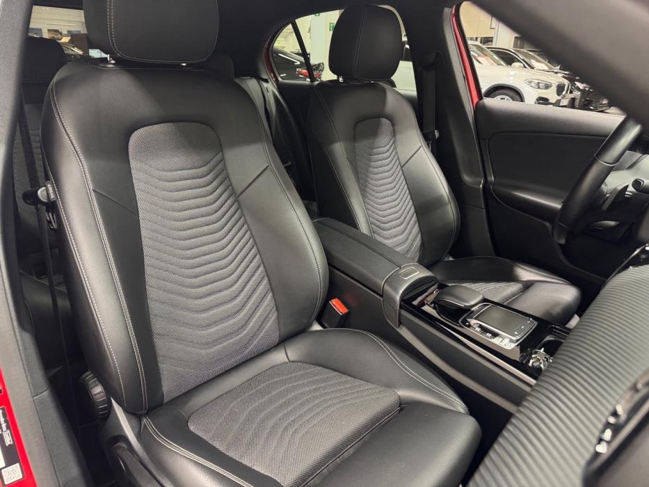 MERCEDES-BENZ A 2018