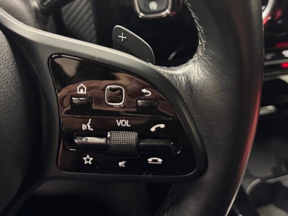 MERCEDES-BENZ A 2018