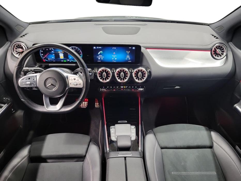 MERCEDES-BENZ B 2020