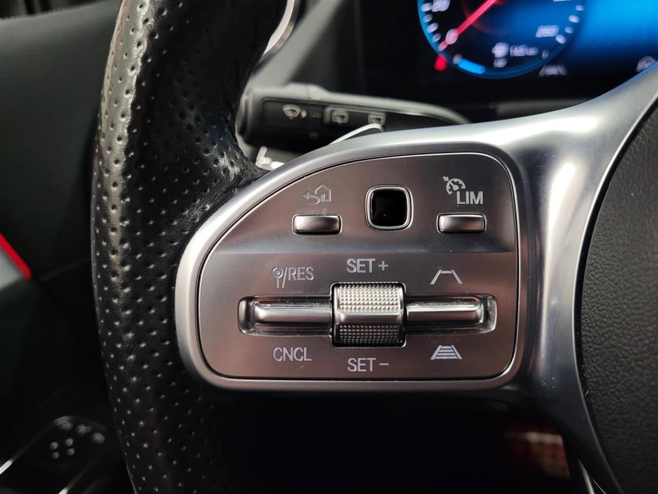 MERCEDES-BENZ B 2020