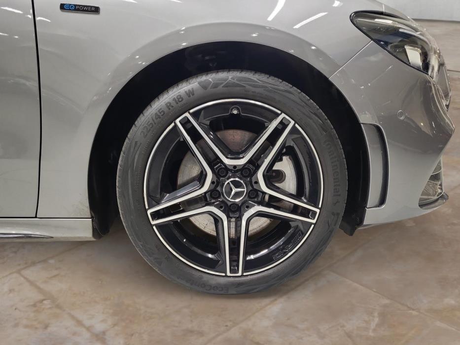 MERCEDES-BENZ B 2020