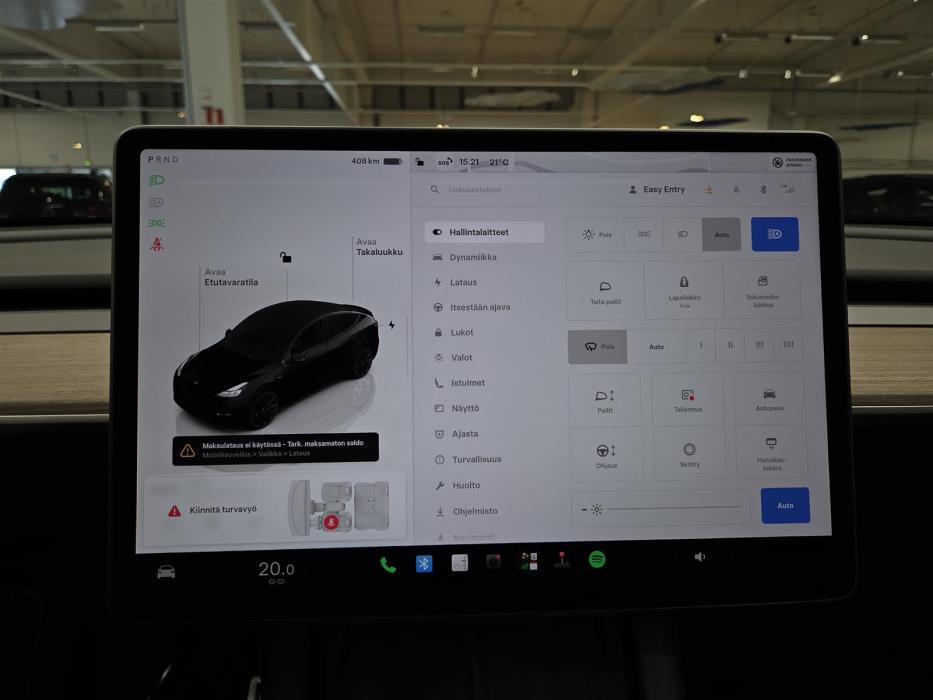 TESLA Model Y 2024