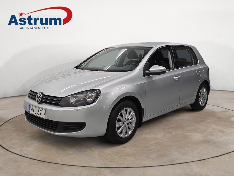 VOLKSWAGEN GOLF 2010
