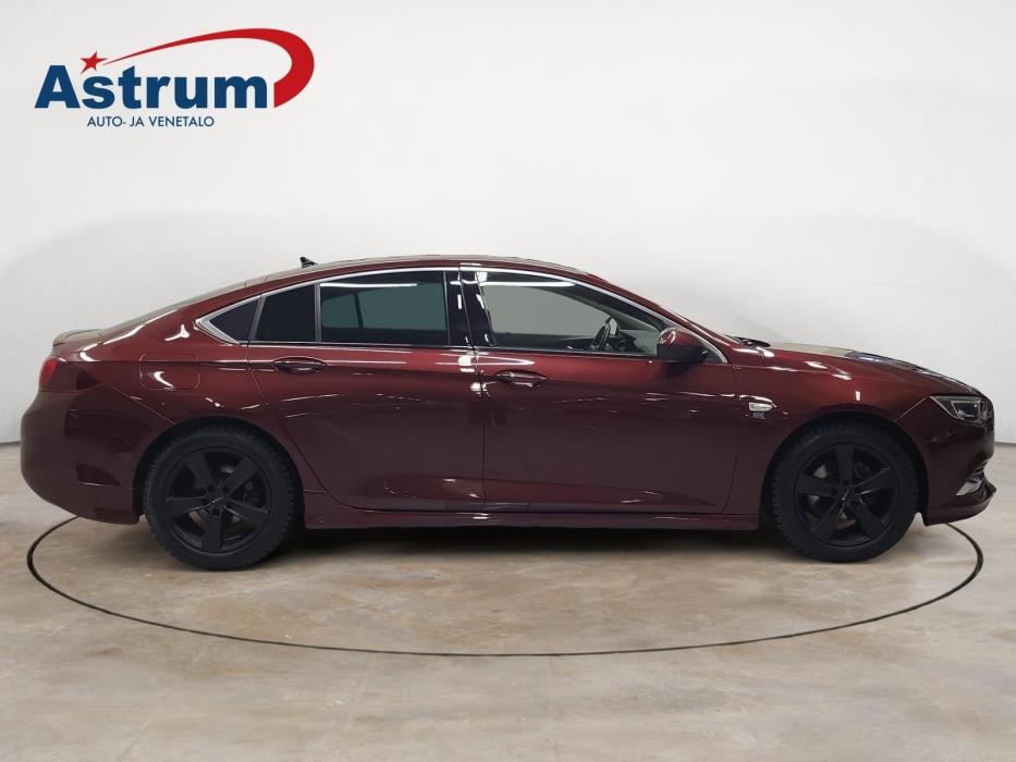 OPEL Insignia 2020