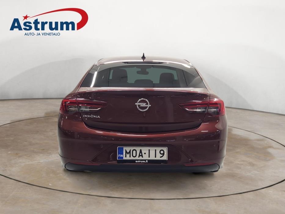 OPEL Insignia 2020