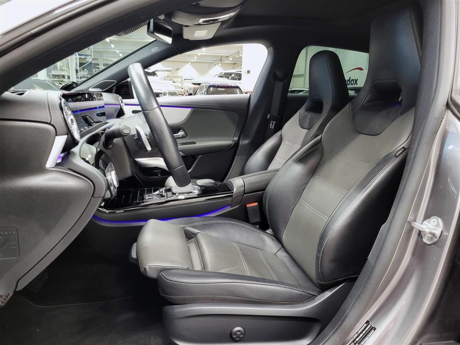 MERCEDES-BENZ CLA 2020