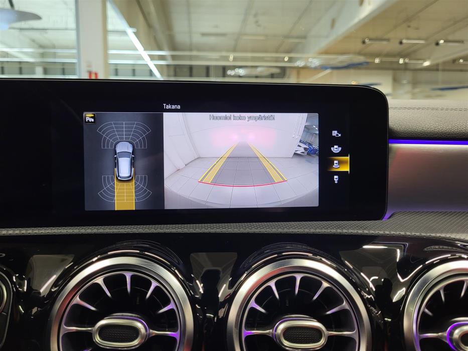 MERCEDES-BENZ CLA 2020