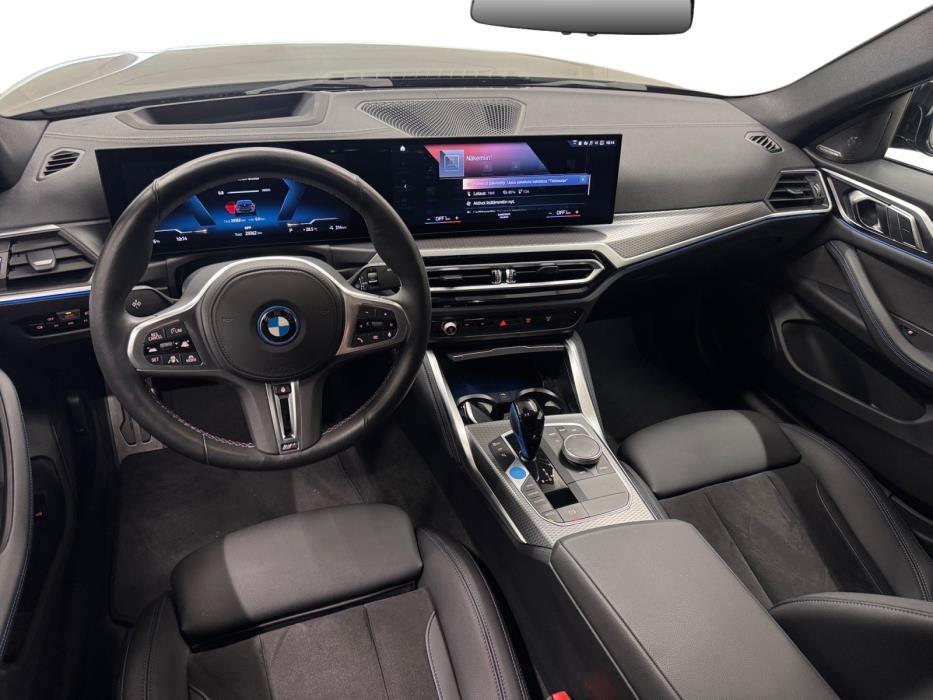 BMW i4 2023