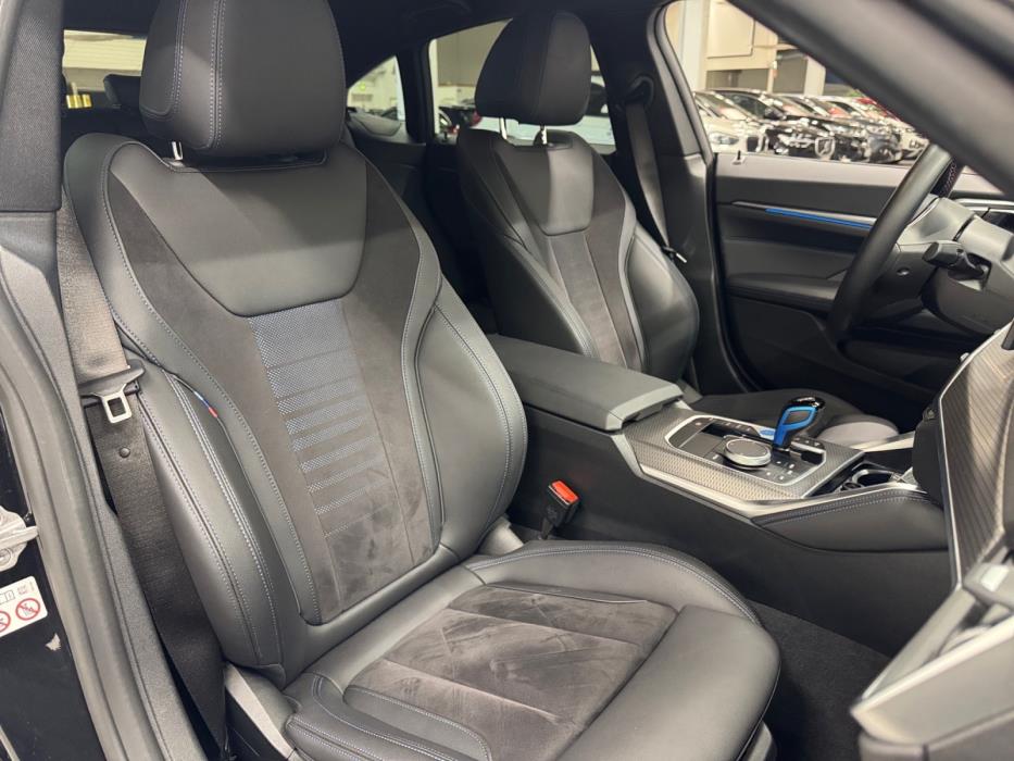 BMW i4 2023