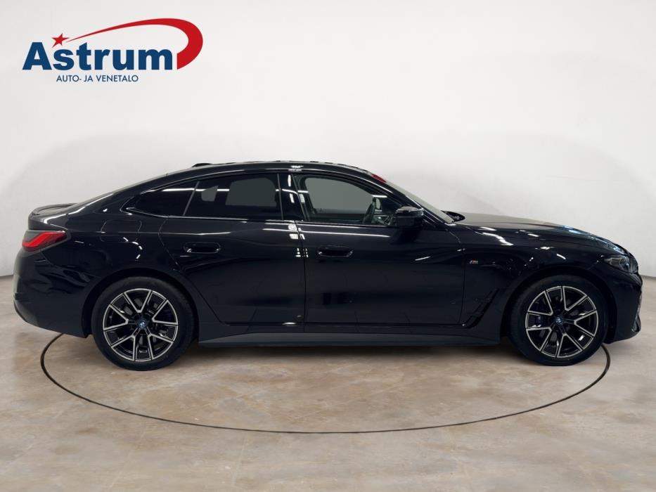 BMW i4 2023