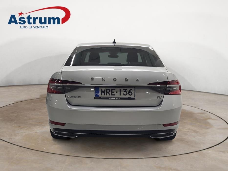 SKODA SUPERB 2023