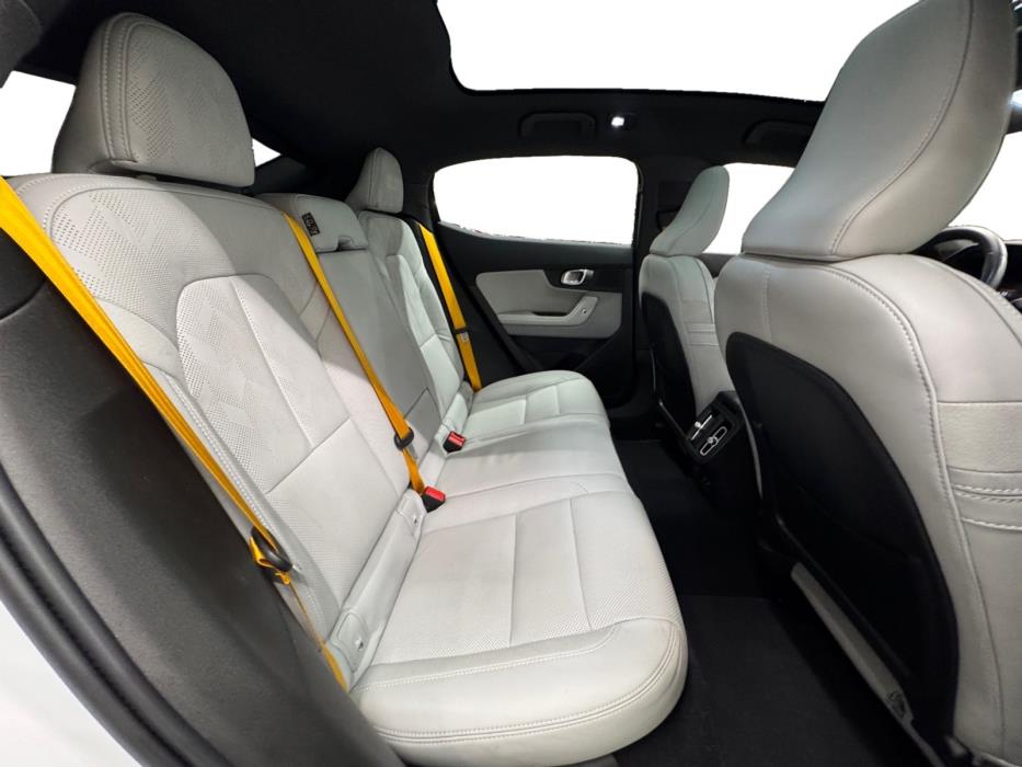 POLESTAR 2 2024