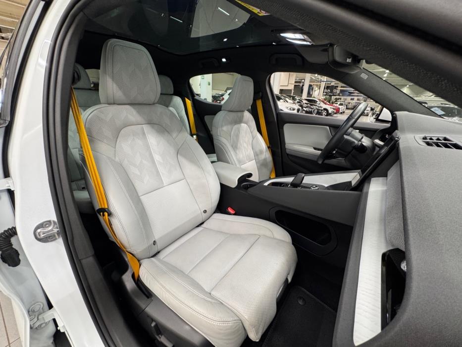 POLESTAR 2 2024