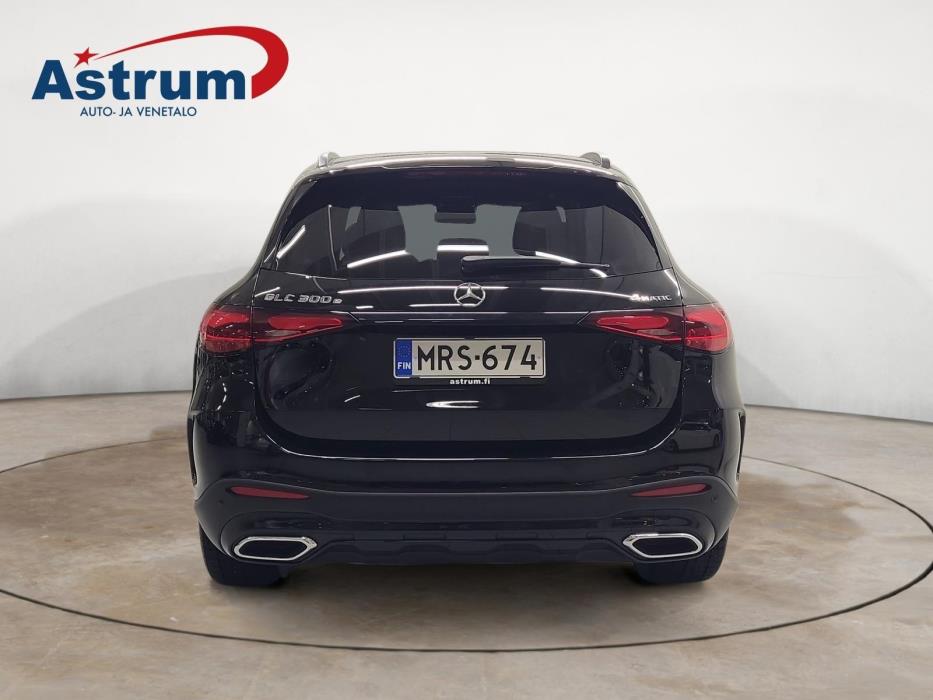 Mercedes-Benz GLC 2024