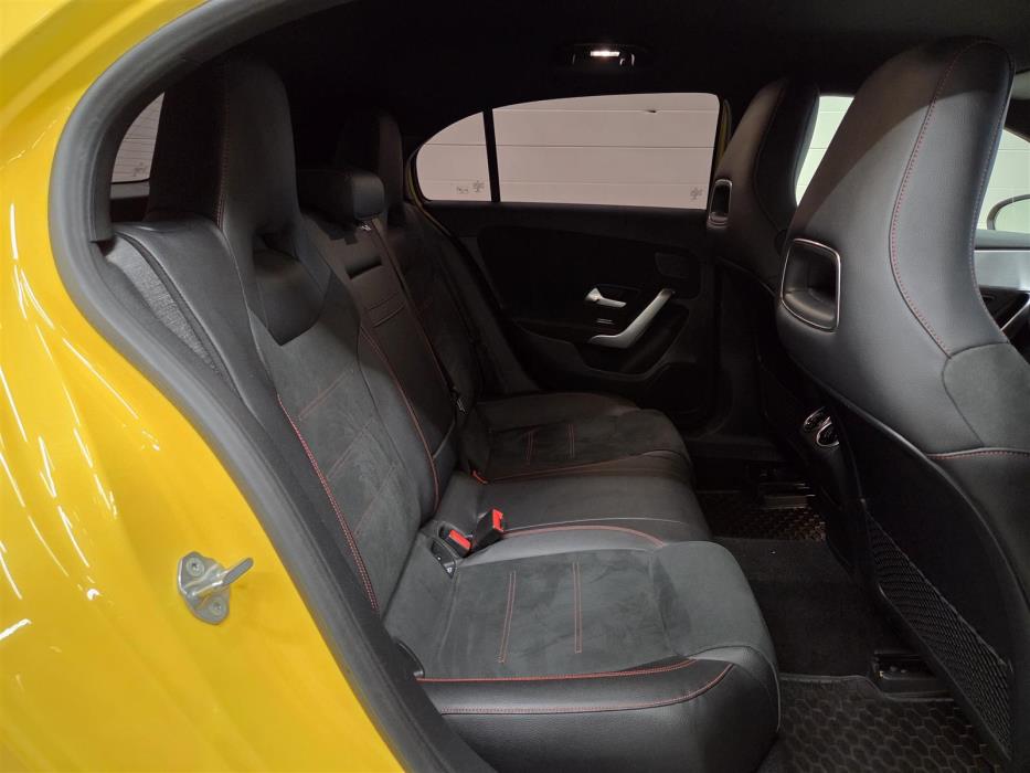MERCEDES-BENZ A 2019