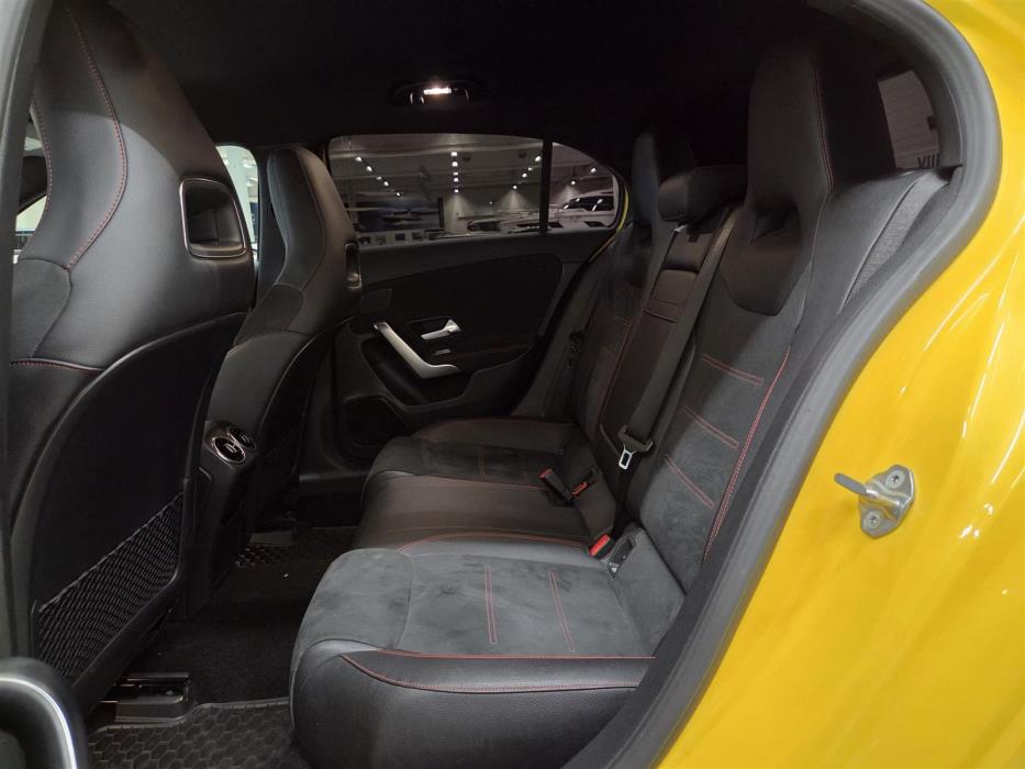 MERCEDES-BENZ A 2019