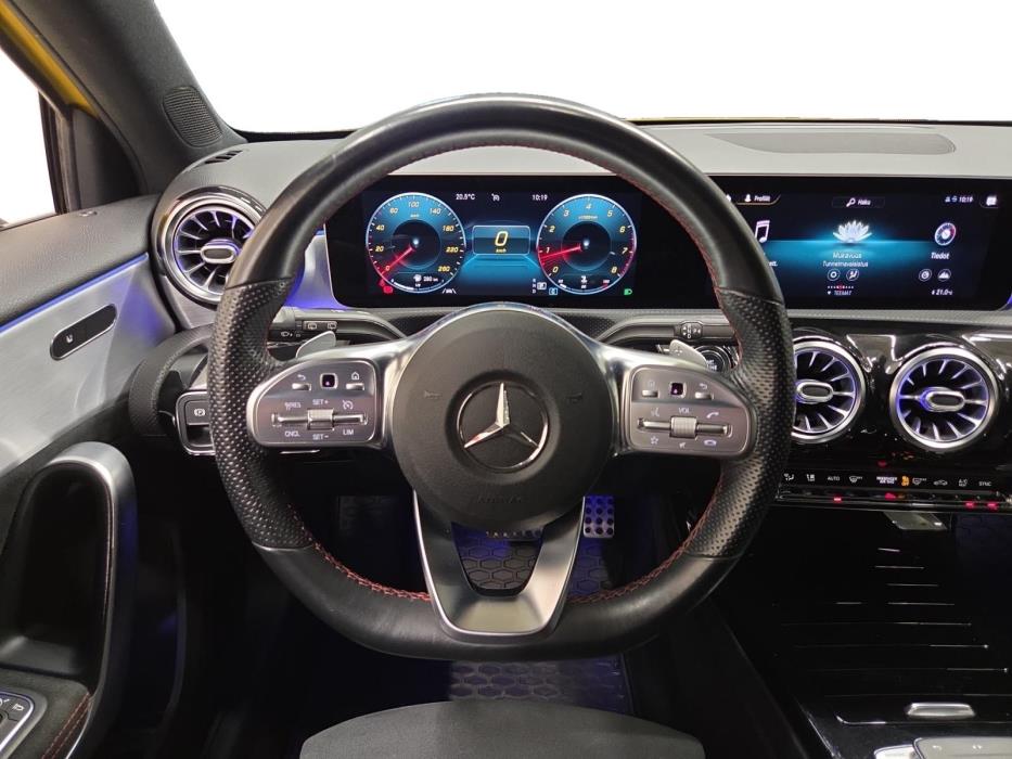 MERCEDES-BENZ A 2019