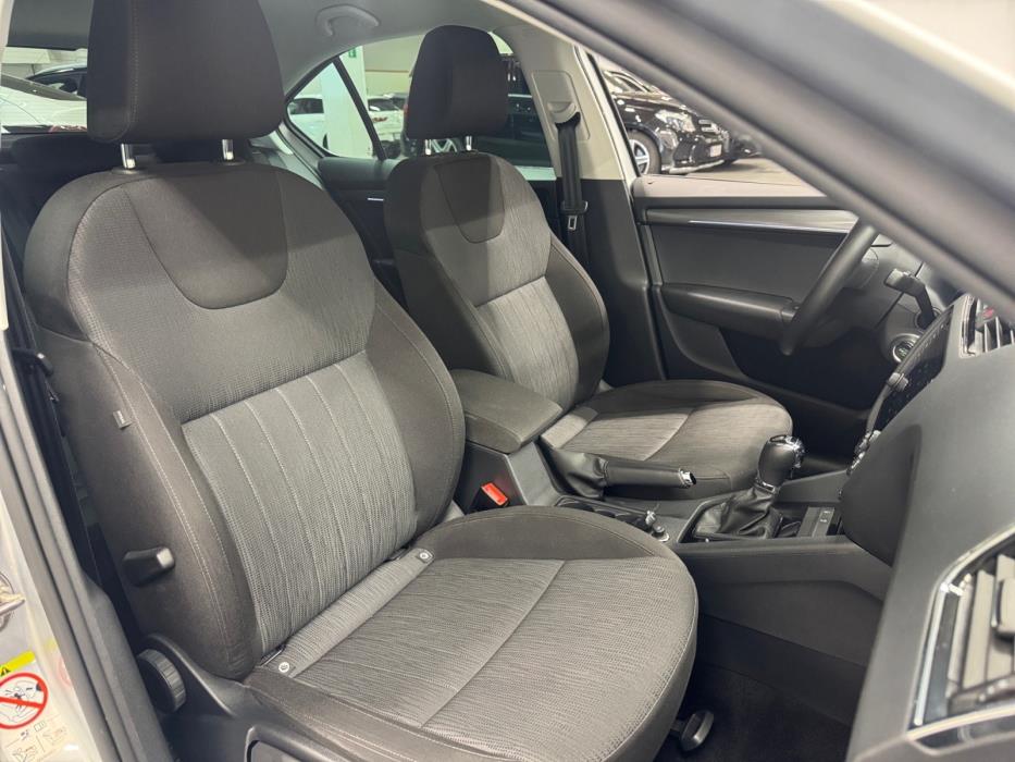 SKODA OCTAVIA 2019