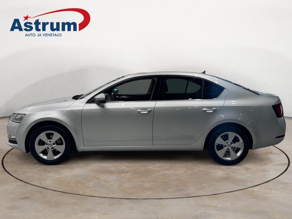 SKODA OCTAVIA 2019