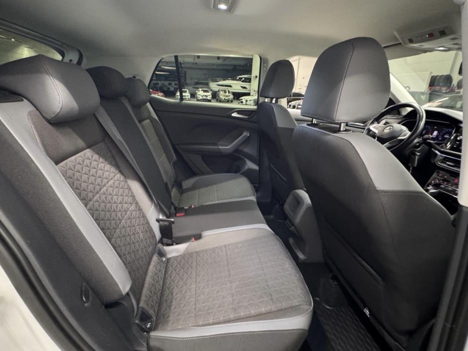 VOLKSWAGEN T-Cross 2019