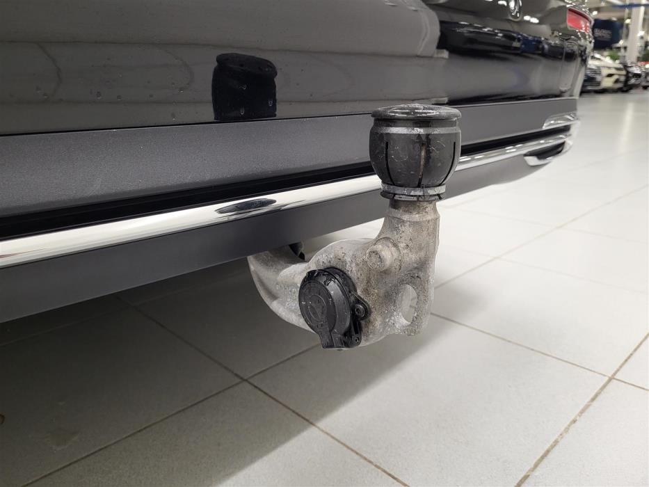 Mercedes-Benz E 2025