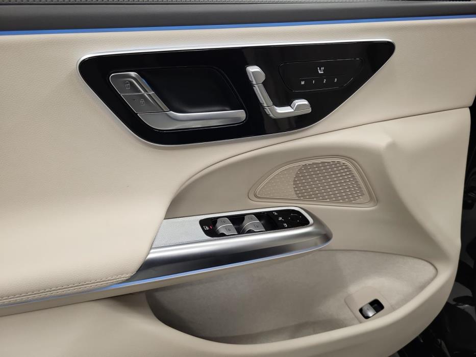 Mercedes-Benz E 2025