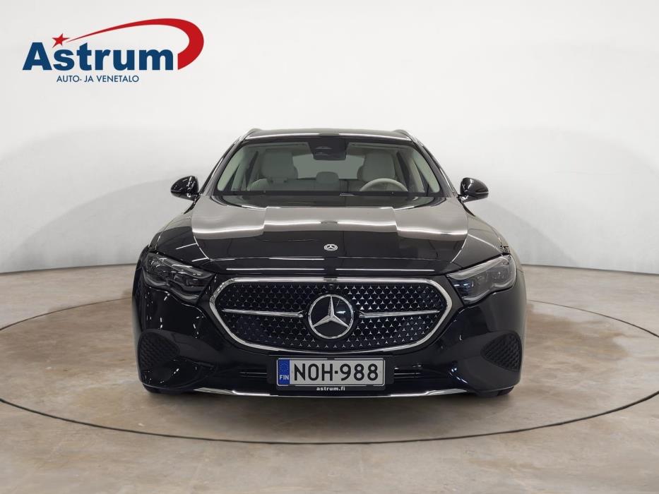 Mercedes-Benz E 2025