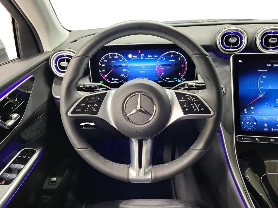 Mercedes-Benz GLC 2025